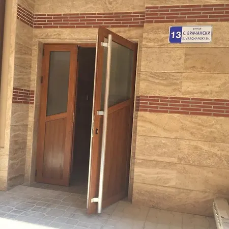 Megi Luxury * 帕莫瑞