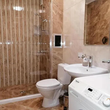 Megi Luxury Apartment *